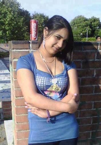 Hot Desi Girls On Live Chat Hot Desi Girls On Live Chat