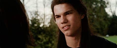 In front of edward(robertt patterson)jacob black does not look handsome to me but then too short hair suits him. The Major and His Mate (A Jasper Hale story) - Chapter 18 ...