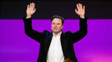 Elon Musk Joins 19 Investors To Buy Twitter Raises 7 Billion Fund
