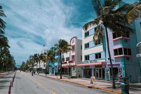 Art Deco Historic District Miami What To See And Where To Eat Drink And Stay