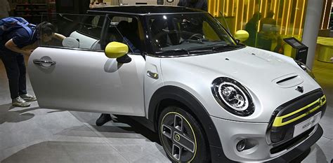 Mini E Bmw To Build Electric Mini With Great Wall Motor