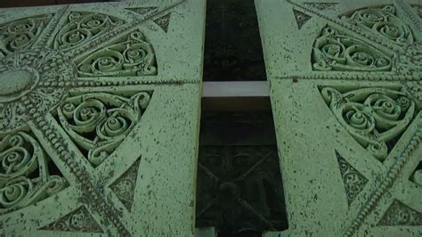 Louis Sullivans Mausoleums Designs In Graceland Cemetery Britannica