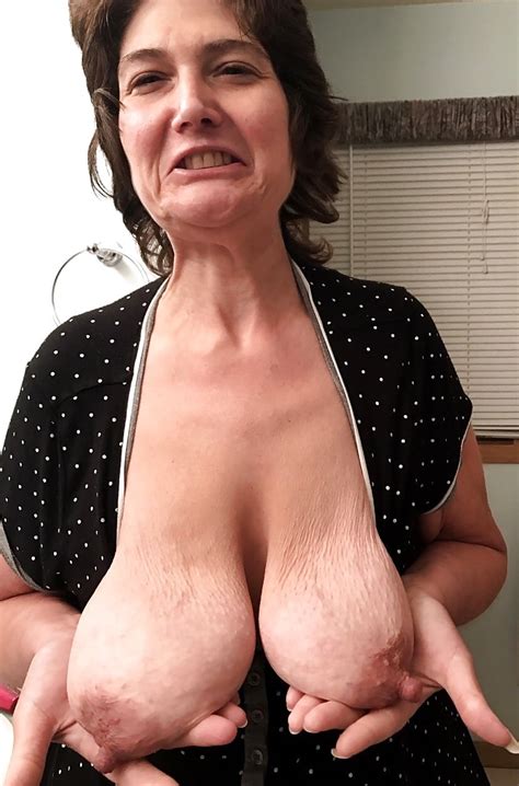 Naked Women With Long Tits