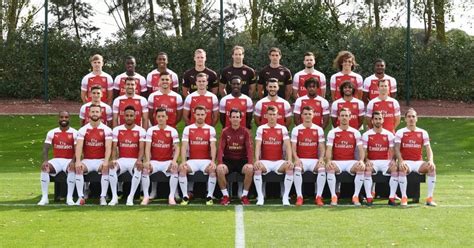 Arsenals New Squad Photo 5 Things We Spotted As The Gunners Lined Up