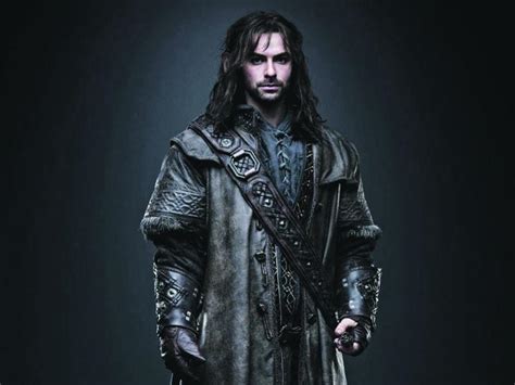 How aidan turner has gone from a warlike dwarf in the hobbit to cornwall's finest (via a stint as a the 5ft 10in turner was digitally shrunk for his role as kili, one of two dwarf brothers who set out. Aidan Turner (Kili) du film The Hobbit - Daily Movies