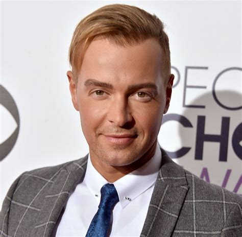 This Is What Joey Lawrence Looks Like Now Racked