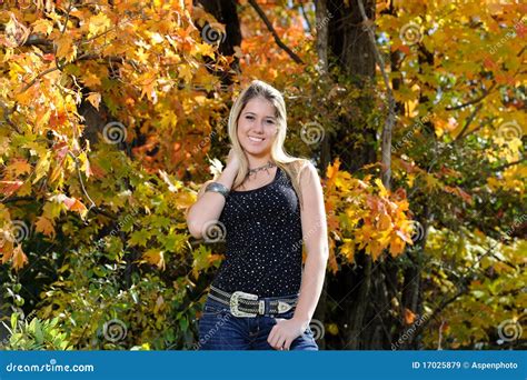 Beautiful Teen Country Girl Among Fall Foliage Royalty Free Stock Images Image 17025879