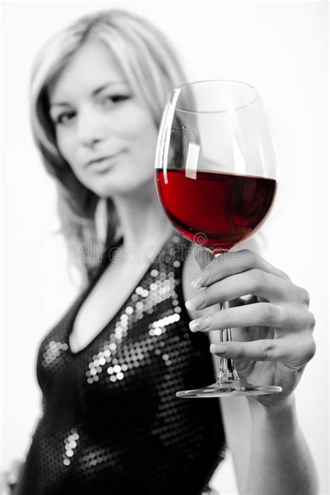 Sinnliche Frau Mit Glas Wein Stockbild Bild Von Blau Hintergrund 14733847
