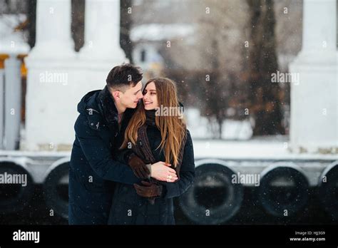 Guy Hugging Girlfriend From Behind Hi Res Stock Photography And Images