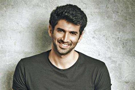 Aditya Roy Kapur Stumped By Fans T Times Of India