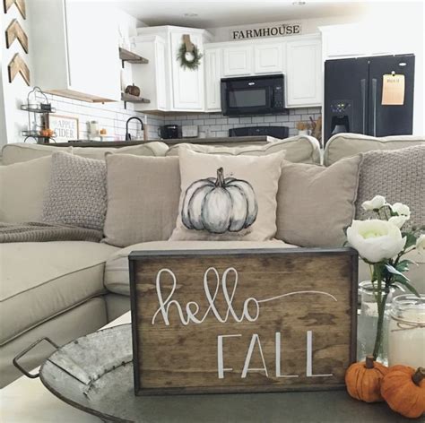 Fall for these warming autumnal schemes. 10 Fall Themed Room Decorations For Your Home - Housely
