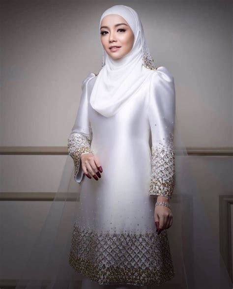 Cantik Dan Sopan Baju Nikah Mira Filzah Ini 7 Busana Nikah Selebriti Malaysia Yang Tak Kurang