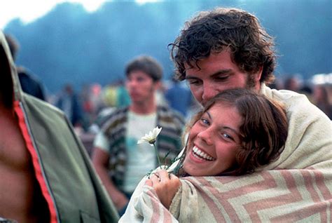Couple At Woodstock 1969 Roldschoolcool