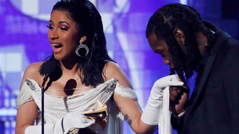 Cardi B Calls Off Divorce From Offset Bbc News