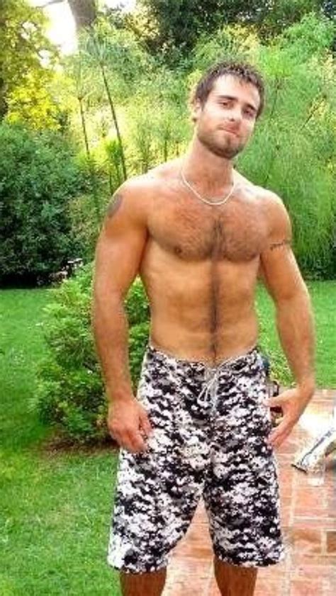 Outside Casual Bermuda Hairy Hunks Le Male Hommes Sexy Bear Men Hairy Chest Many Men Vol