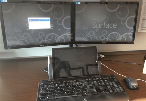 Setting Up Microsoft Surface Pro With Dual Monitors Nextofwindows Com