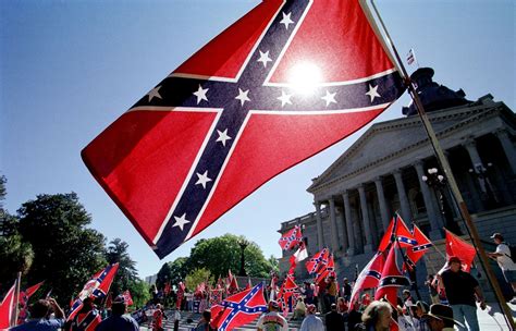 Confederate Flag Sets Off Debate Among Gop 2016 Contenders Chicago Tribune
