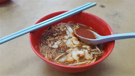 Apart from that i enjoyed the chicken wings and the wat tan hor hokkien bee hoon and mee: Top 10 Hokkien Mee in Penang - Penang Foodie