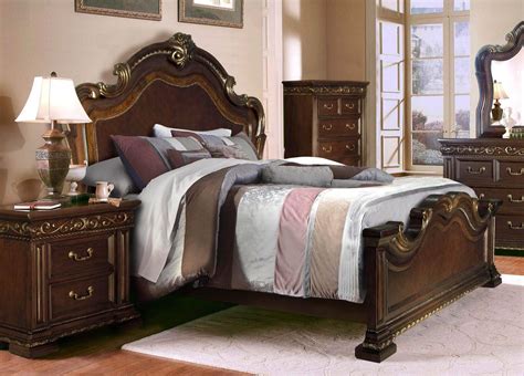 Mcferran B538 Traditional Dark Cherry Wood Finish Cal King Size Bedroom