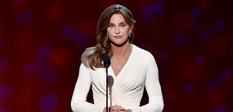 Caitlyn Jenner Gives Inspiring Espys Speech Watch Video 2015 Espys