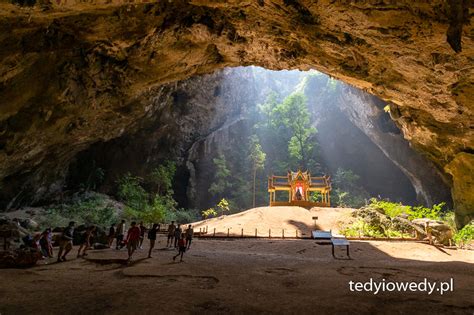 Niezwykła Jaskinia Phraya Nakhon Tajlandia Tędy I Owędy