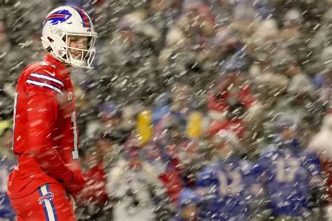 Buffalo Bills Looking For Snow Shovelers With Inclement Weather Looming