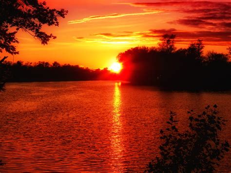 Deep Sunset Pretty River Sunset Chris Sorge Flickr