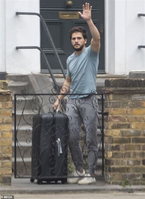 Kit Harington Waves Goodbye To Friends In London Daily Mail Online