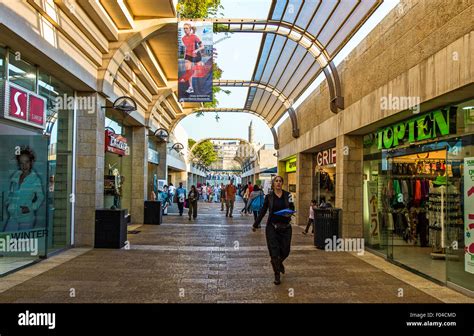 Israel Jerusalem Mamilla Road The New City Center Stock Photo Alamy