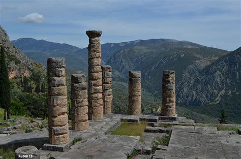 Il tempio di Apollo (Delfi) - Viaggi, vacanze e turismo: Turisti per Caso