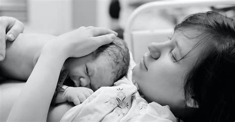 13 Totally Normal Things All Postpartum Moms Cry Over