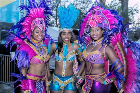 Make Your Quick Getaway To The Bahamas Junkanoo Carnival Now Travels With Tam Carnival