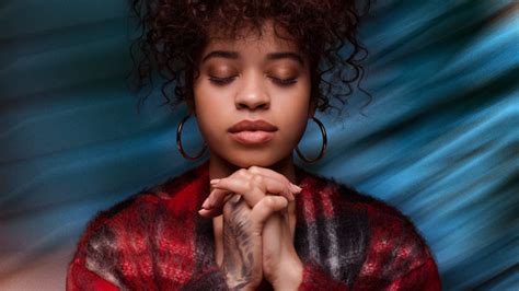 Ella Mai Dominates The Charts And Releases Collaboration With Chris Brown