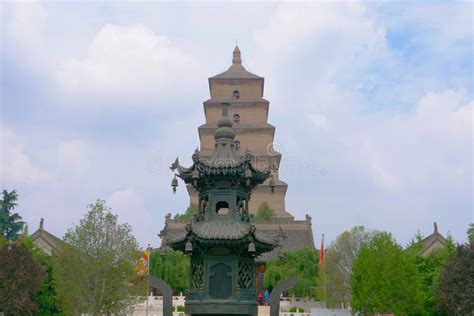 Famous Chinese Ancient Buddhist Architecture Of Dayan Pagoda Xian