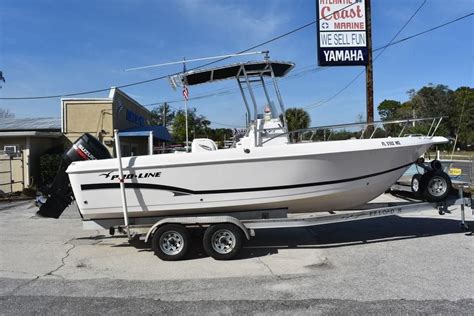 Have more fun each and every summer with the 2020 bennington sv series 20slv! 2006 Used Pro-Line 23 Sport Center Console Fishing Boat ...