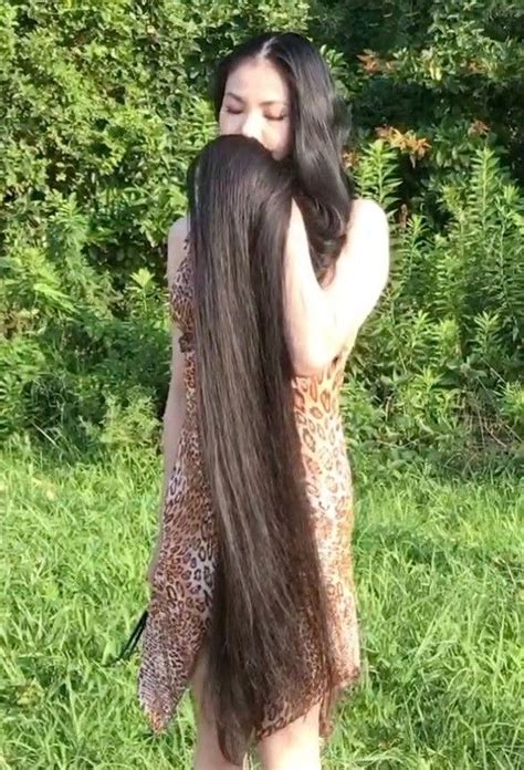 Video The Longest Black Hair You Have Ever Seen Realrapunzels