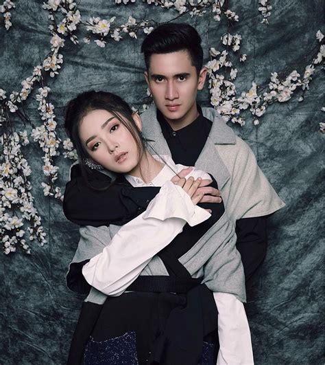 Koleksi Caption Ig Foto Berdua Sama Pacar Romancaption