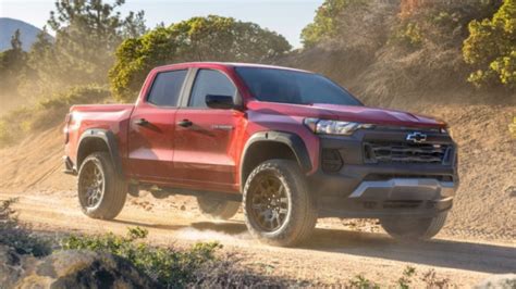 Should You Buy A 2022 Chevy Colorado Now Or Wait For The All New 2023