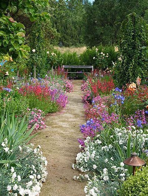 95 Stunning Small Cottage Garden Ideas For Backyard Inspiration Small