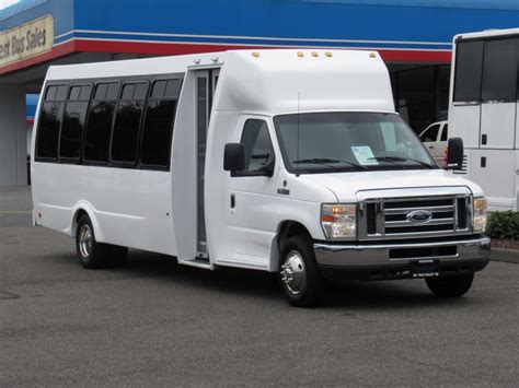 2011 Ford Federal S27 27 Passenger Shuttle Bus S63522 Northwest Bus