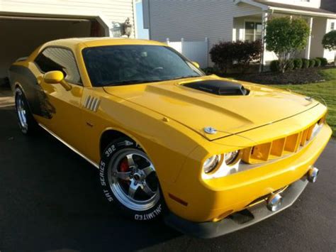 Sell Used 2012 Dodge Challenger 392 Srt Yellowjacket Hemi Cuda Tribute