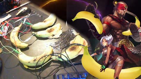 Playing League Of Legends Using Bananas Lee Sin Riven Youtube