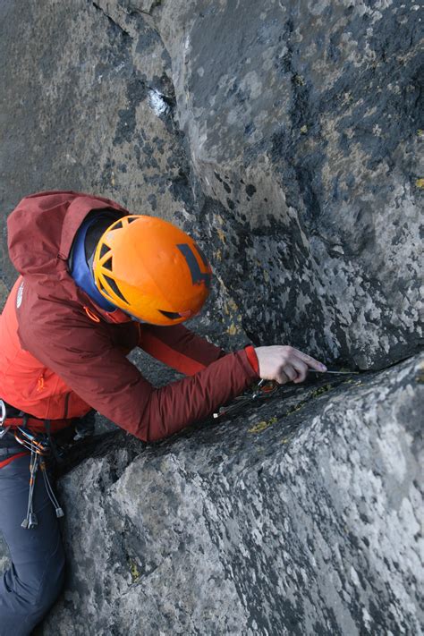 Learn To Lead Climb Climbitie