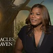 Queen Latifah Plays "First and Last" - E! Online
