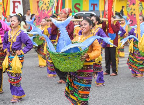Best Philippine Folk Dances Layarkaca Lk