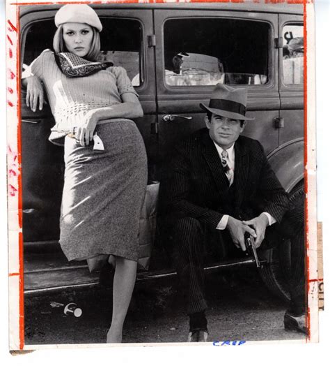 Vintage Movie Stills Bonnie And Clyde Starring Warren Beatty And Faye