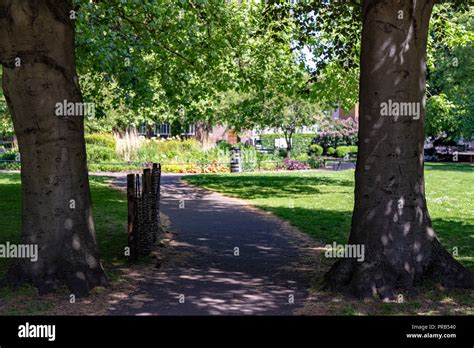 Brunswick Square Gardens A Public Park In Bloomsbury Central London