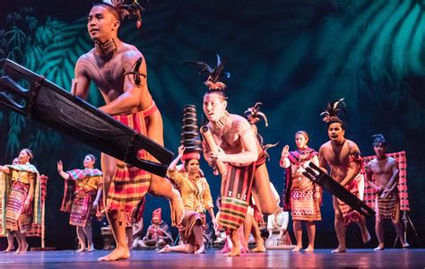 What Divides Us Brings Us Together The San Francisco Ethnic Dance Festival Huffpost