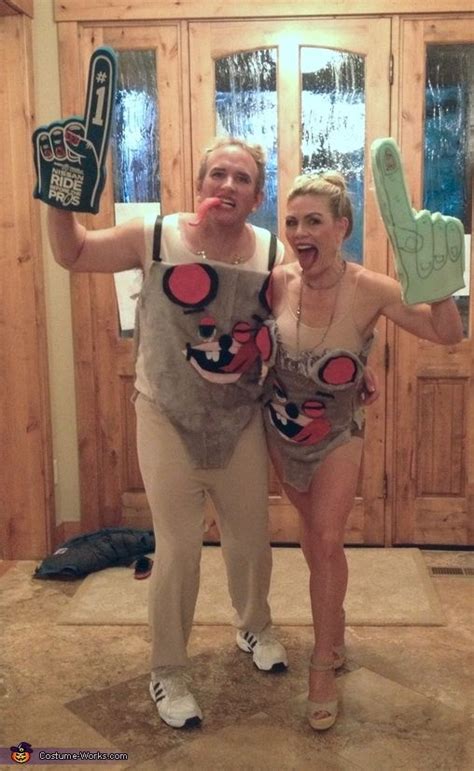 Husband Wife Miley Cyrus Couples Costume Halloween