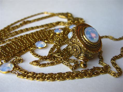 Vintage 50s Goldette Triple Strand Moonstone Glass Gold Pendant Chain